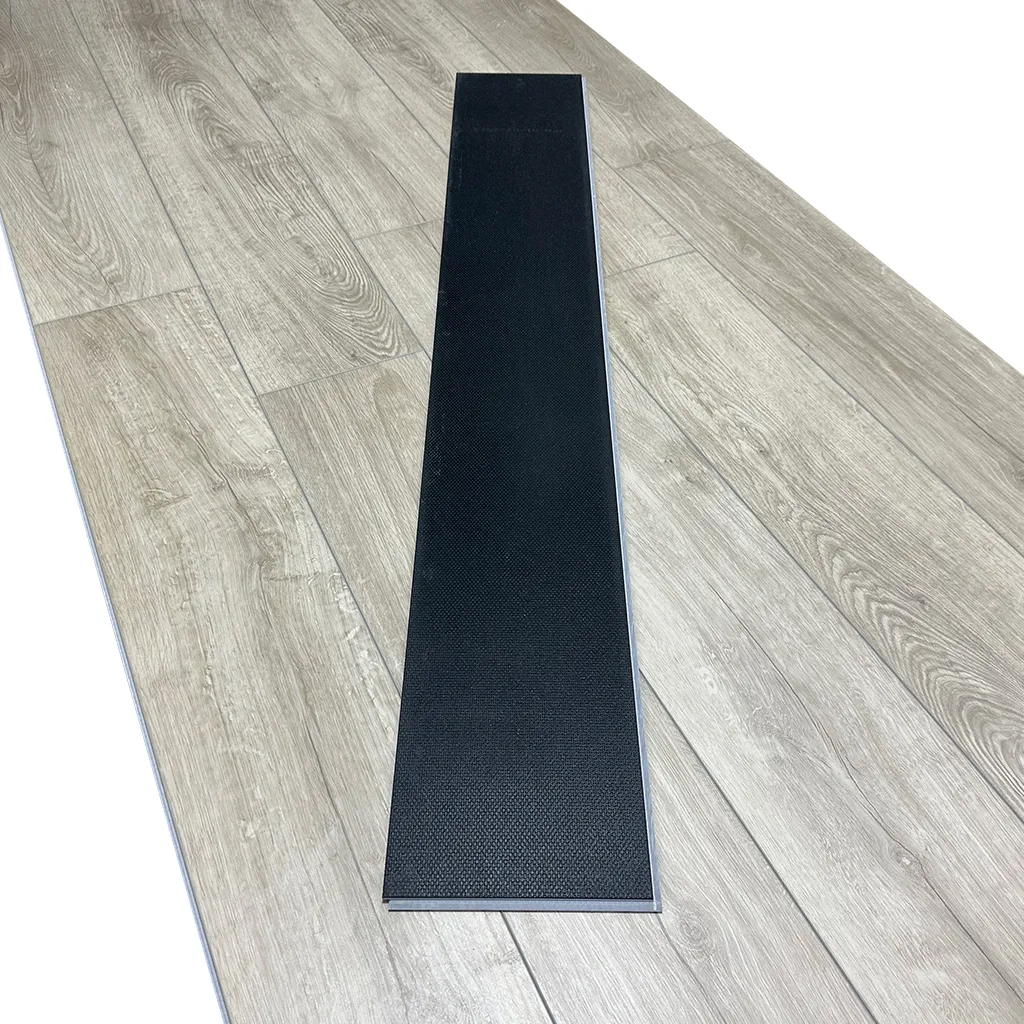 Piso Vinílico SPC Versailles 6mm con manta - Imagen 3