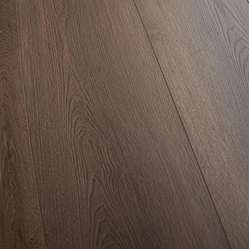 Piso Flotante Melamínico Waterproof Cinnamon Oak 10mm con manta - Imagen 5